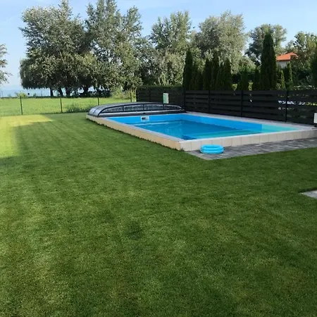 ádi Apartamento Siófok